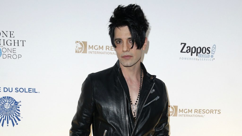 Criss Angel Net Worth 2020 - How Much is He Worth? - FotoLog