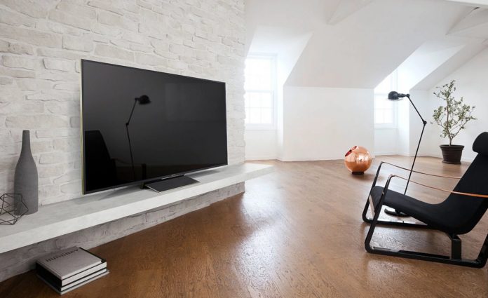 How To Choose a 100 Inch TV for Your Living Room – Tips For 2024 - FotoLog