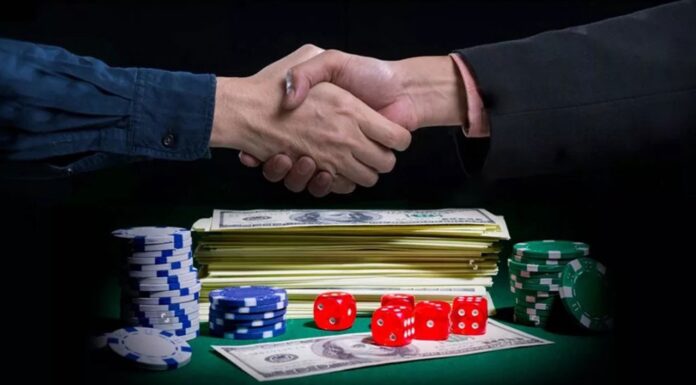 5 Most Common Online Gambling Myths Debunked - FotoLog