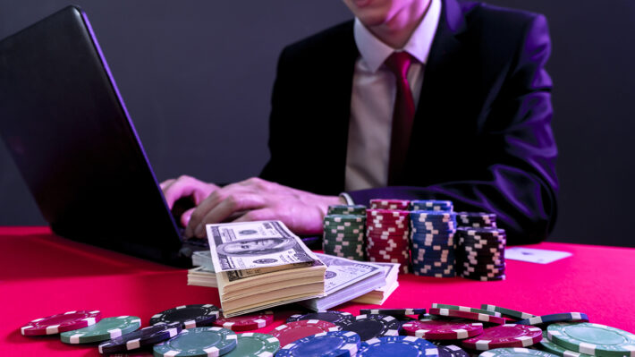 How to Find Out Where to Gamble Online | Ryan Chatfield Images